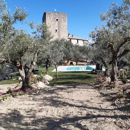 Castello Di Cisterna Aparthotel Gaglietole Εξωτερικό φωτογραφία