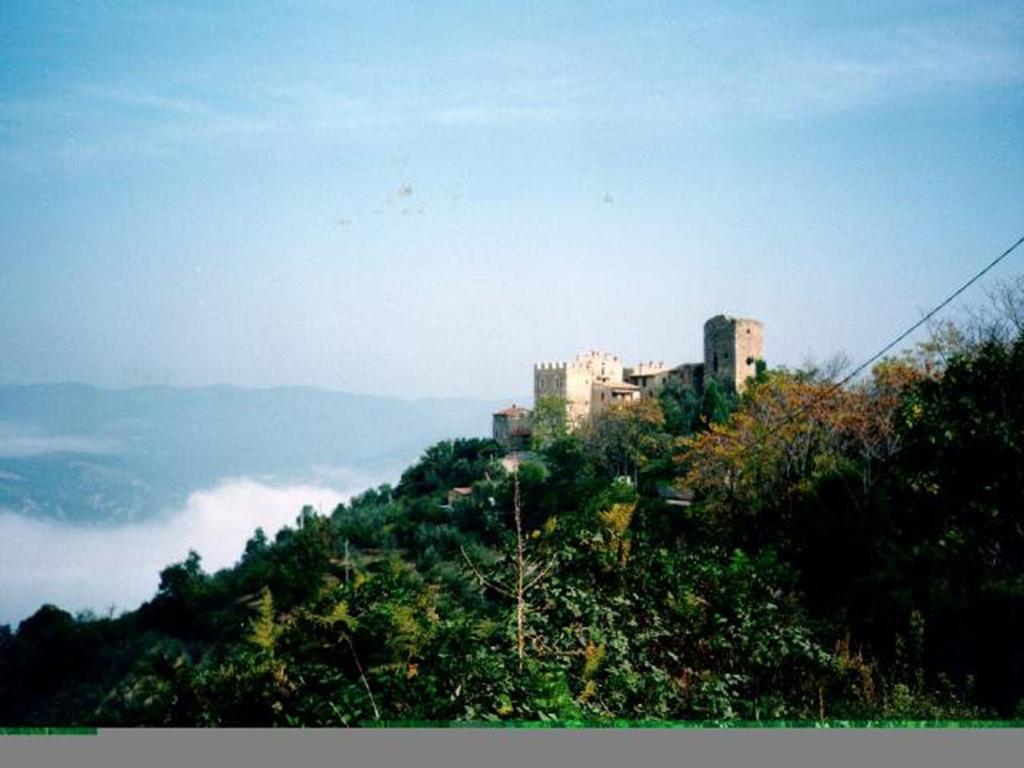 Castello Di Cisterna Aparthotel Gaglietole Εξωτερικό φωτογραφία
