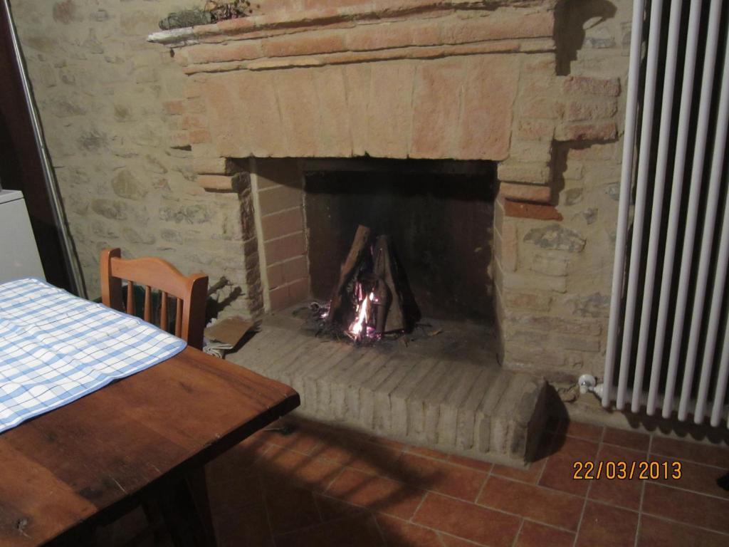 Castello Di Cisterna Aparthotel Gaglietole Εξωτερικό φωτογραφία